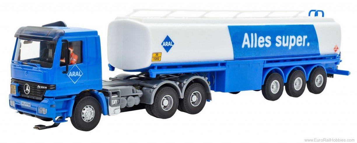 Viessmann 8033 H0 MB ACTROS 3-axle tractor with ARAL tanker 
