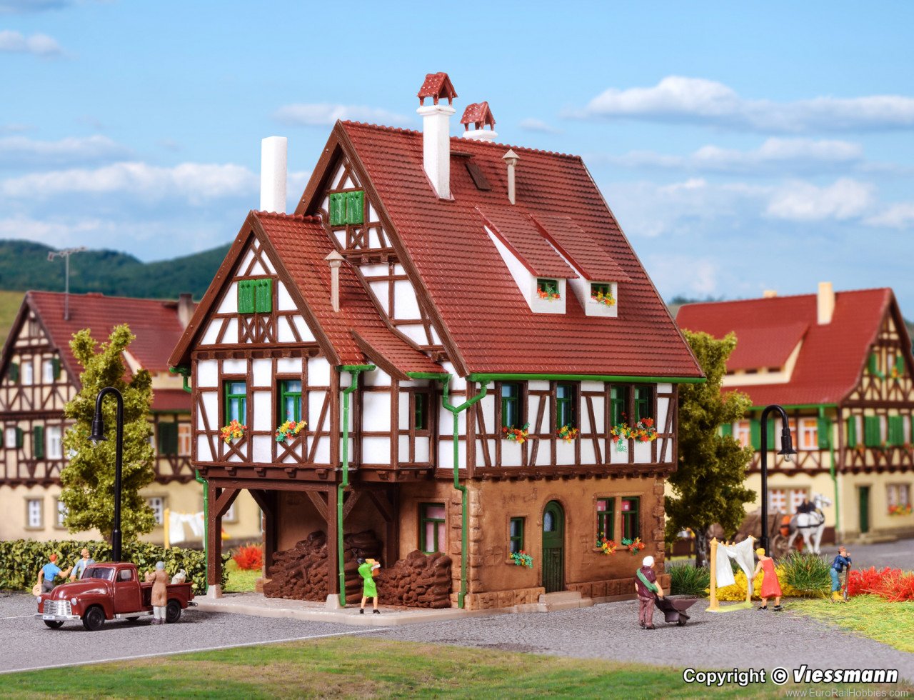 Vollmer 47730 Timbered Farm House