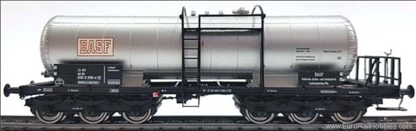 Brawa 48543 DB 6 Axle BASF Tank Car Road # 23 80 006 5 09