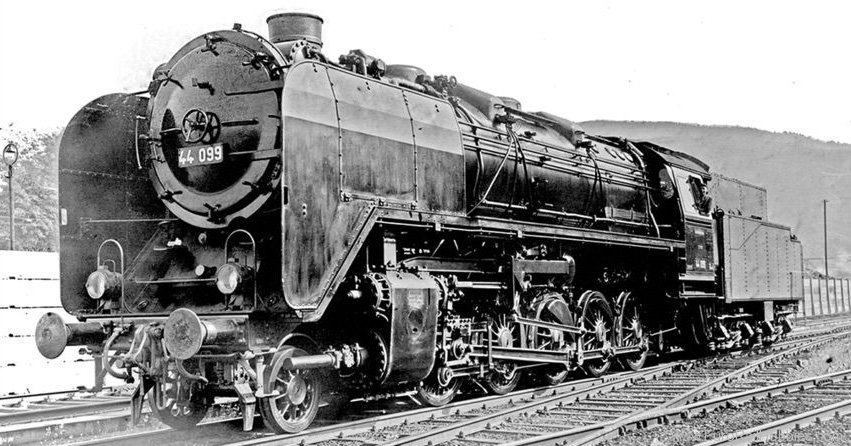 Brawa 70036 Steam Locomotive BR 44 DRG(DC Analog Version 
