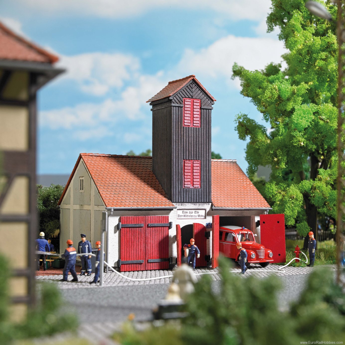 Busch 1660 Jonaswald Firehouse