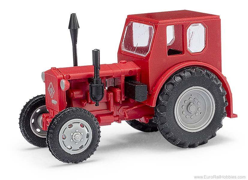 Busch 210006403 Traktor Pionier, Rot, graue Felgen