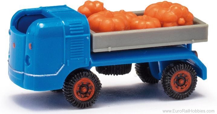 Busch 211003312 Multicar M21 with pumpkin loading