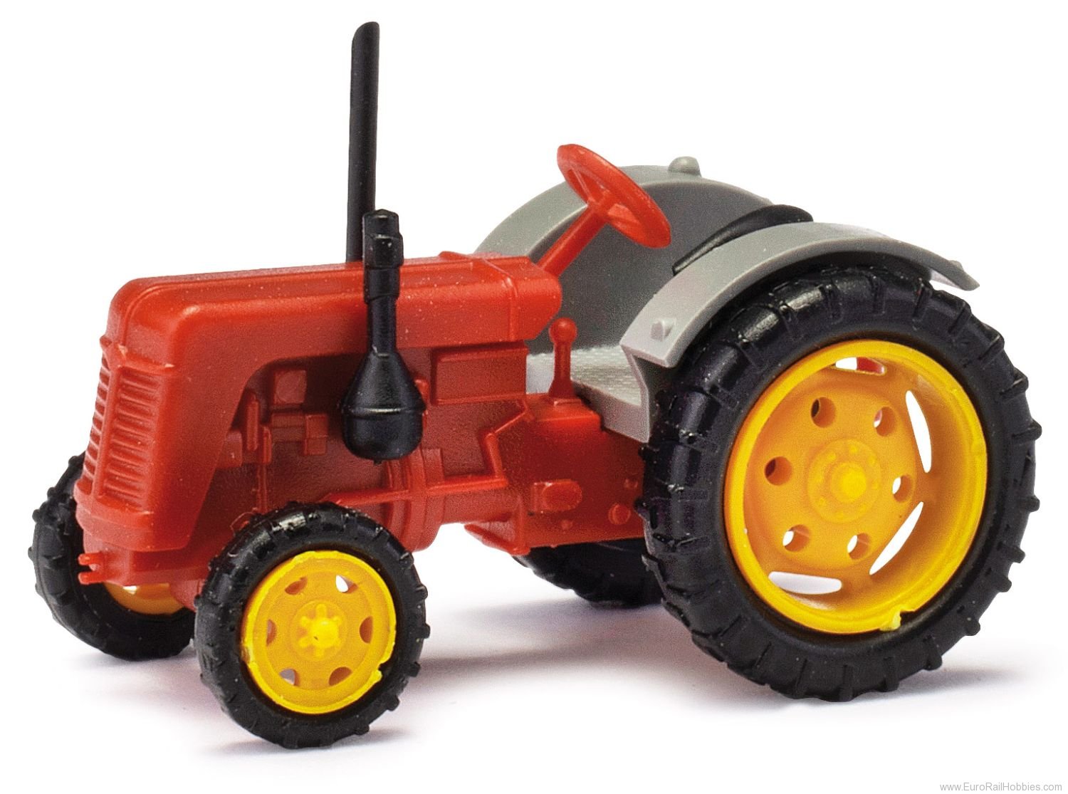 Busch 211006711 Traktor Famulus, rot-grau, gelbe Felgen