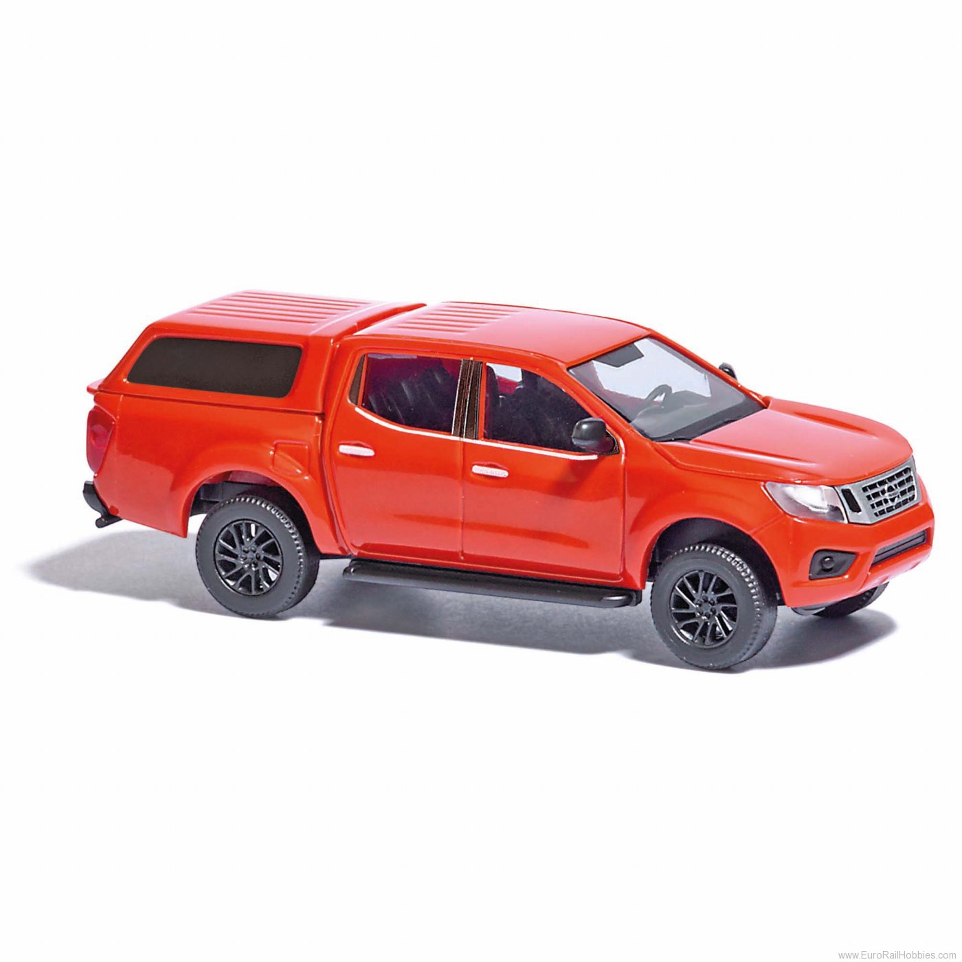 Busch 53707 Nissan Navara mit Hardtop, Rot