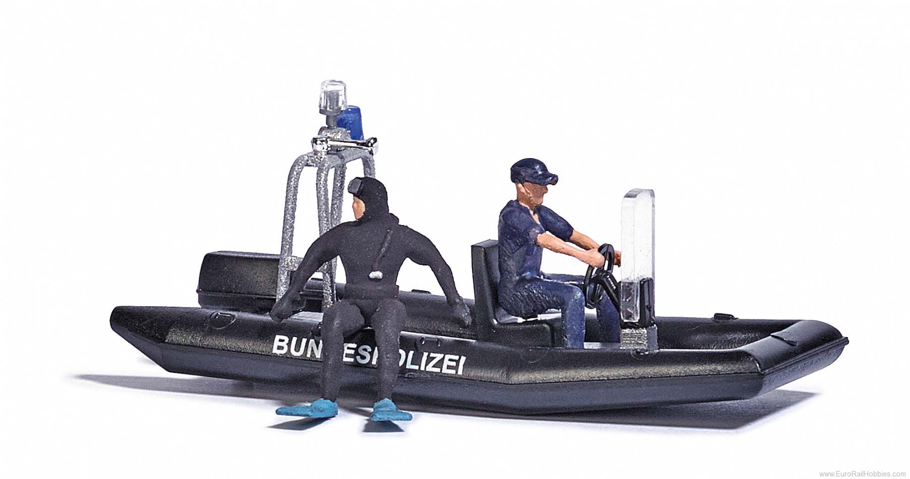 Busch 5485 Lake with electric powered moving police boat