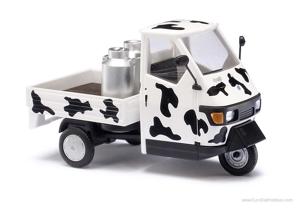 Busch 60004 Piaggio Ape 50 mit Kuhflecken M 1:43