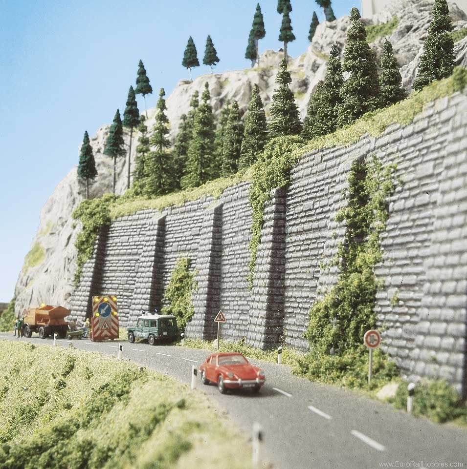 Busch 7031 2 Stone walls