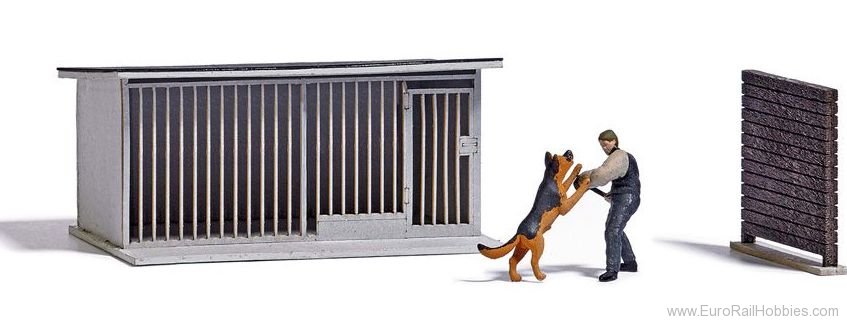 Busch 7969 Action Set - Dog training