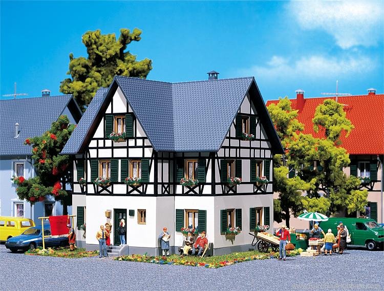 Faller 130259 Half-timbered two-family house