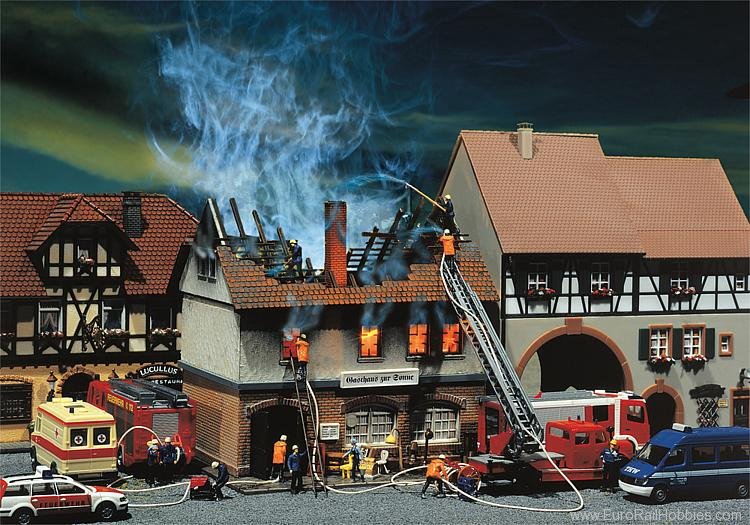 Faller 130429 Zur Sonne burnt-down restaurant