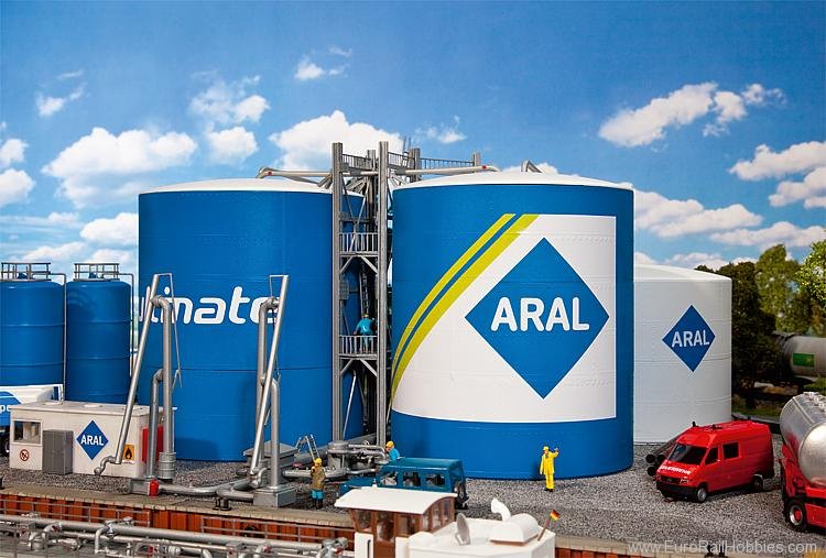 Faller 130485 ARAL tank farm 