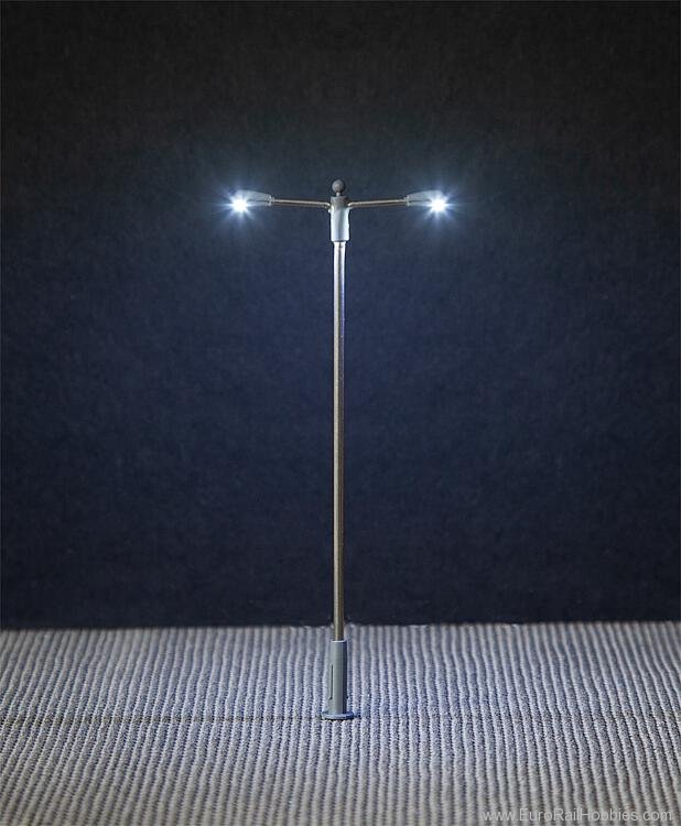 Faller 180103 LED Street light, pole-integrated lamps, 3 pc