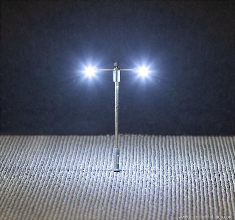 Faller 272123 LED Street light, pole-integrated lamps, 3 pc