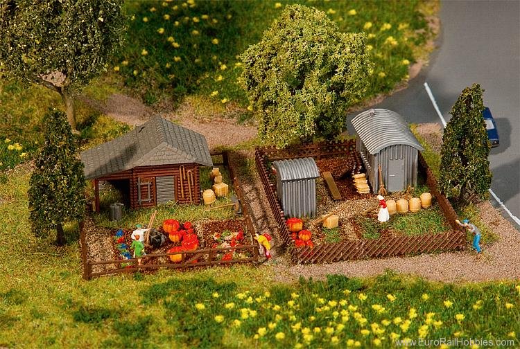 Faller 272552 Allotment garden set 3 