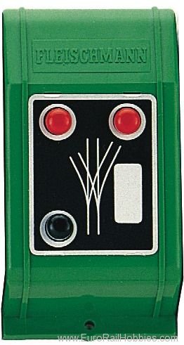 Fleischmann 6925 Control for 3-way switch.