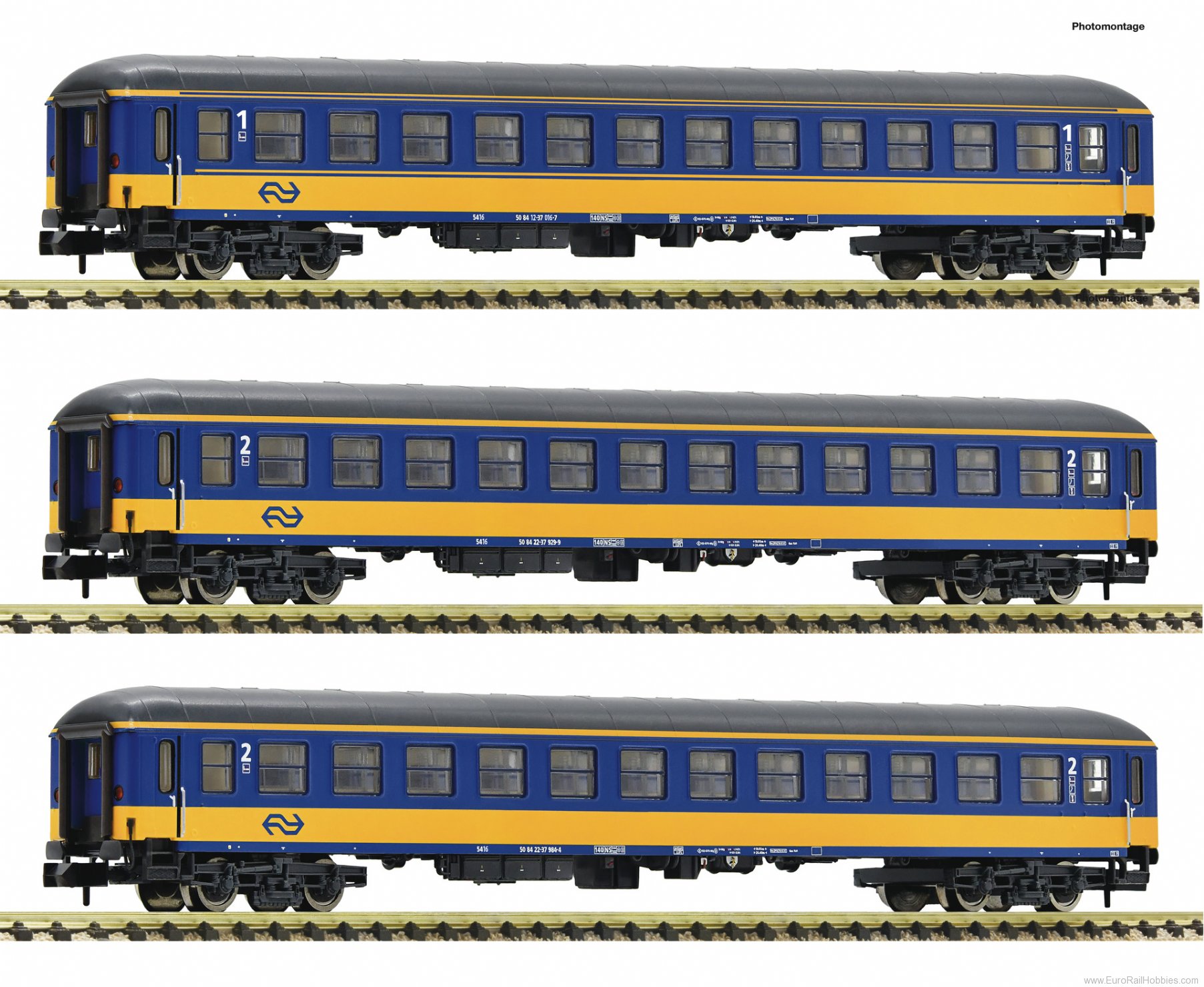 Fleischmann 881917 3-piece set: Express train coaches, NS