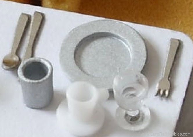 KM1 400231 7 Piece Table Setting