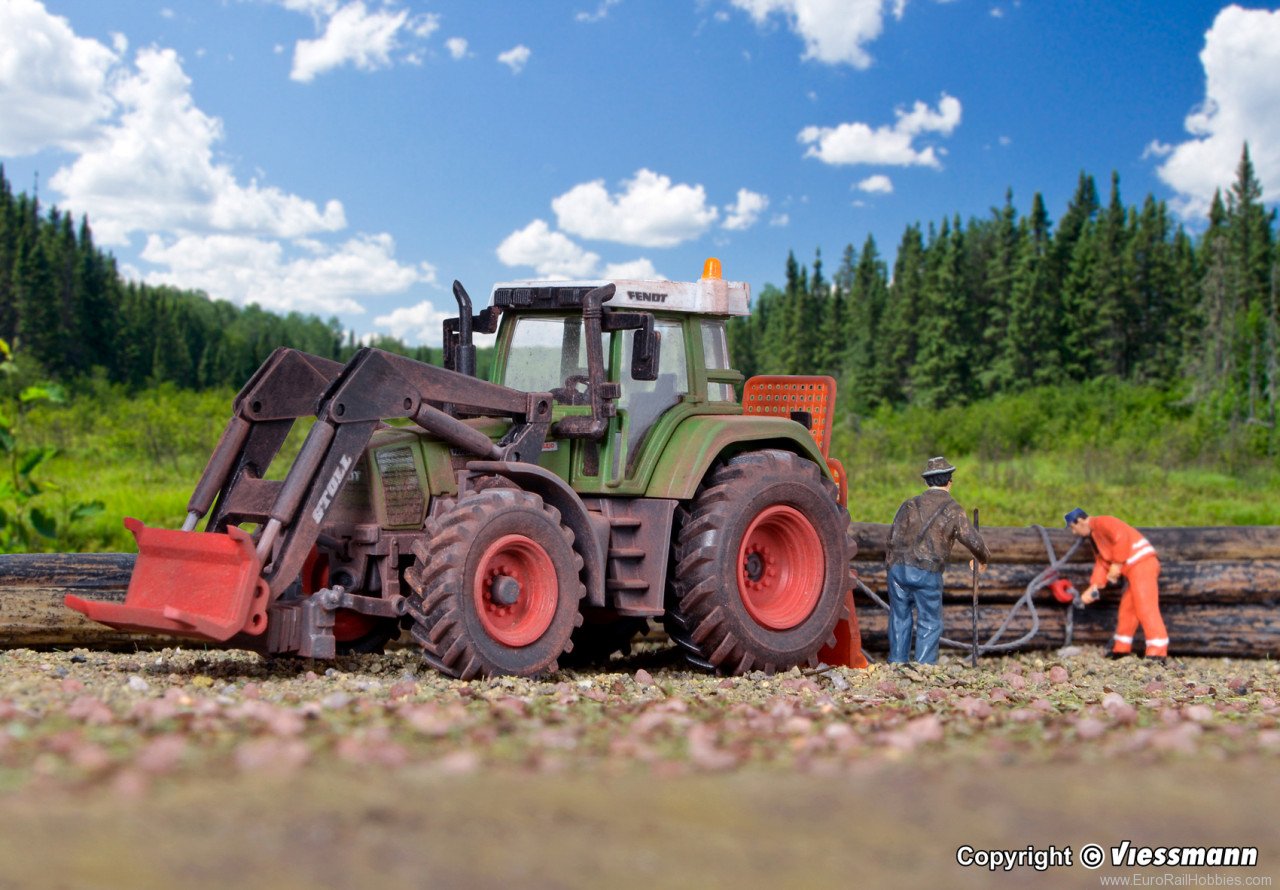 Kibri 12246 H0 Fendt traktor with front loader and winche