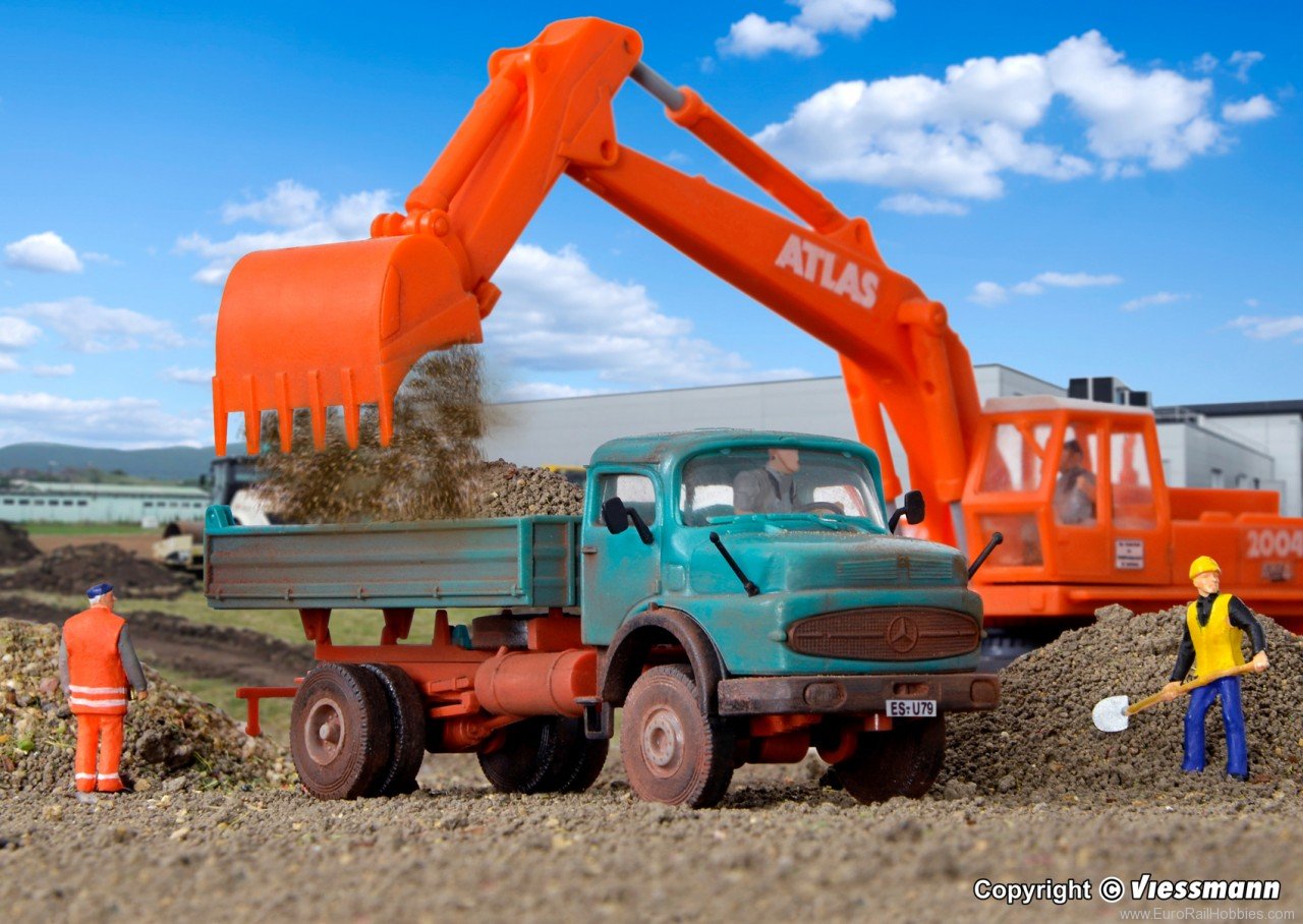 Kibri 14030 H0 MB rounded bonnet with tipper