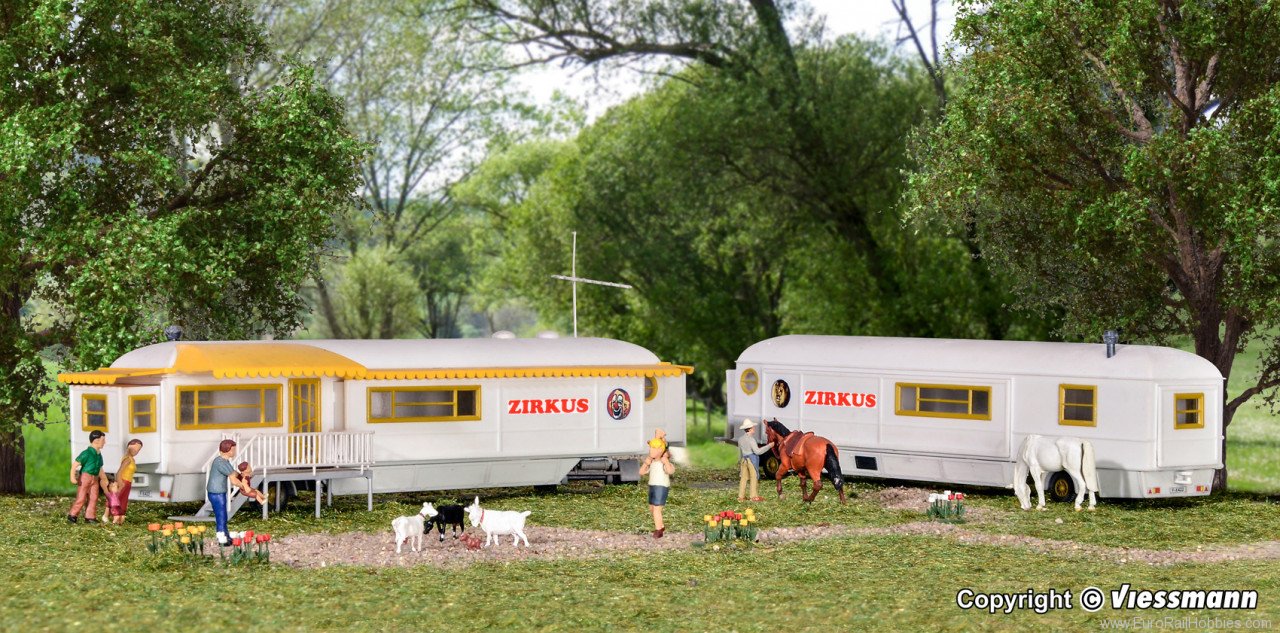 Kibri 15704 H0 Carney home trailer, 2 pieces
