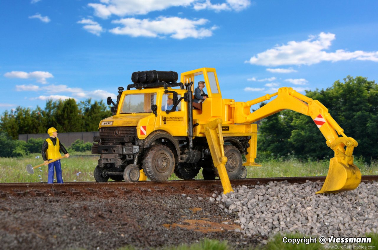 Kibri 16307 H0 Road rail UNIMOG with Excavator