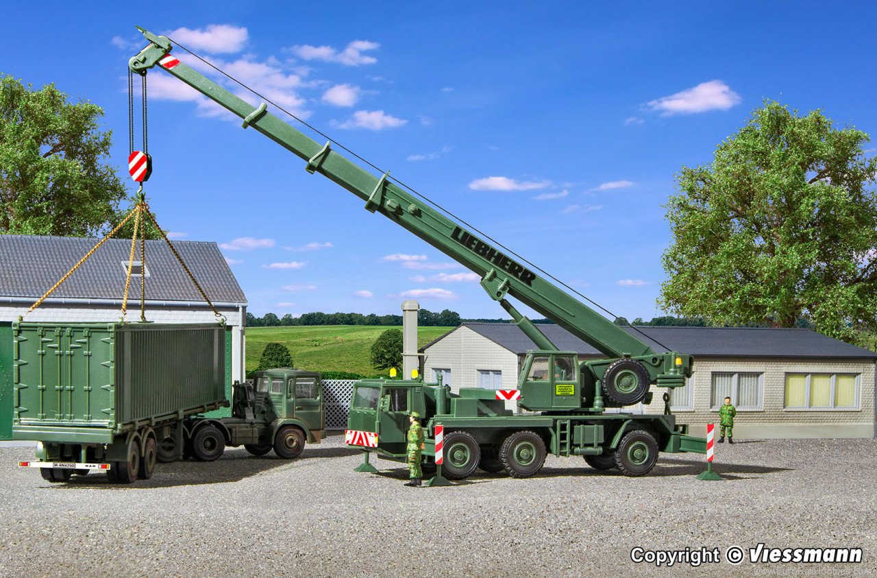 Kibri 18043 Military LIEBHERR mobile crane LTM 1050/3 â