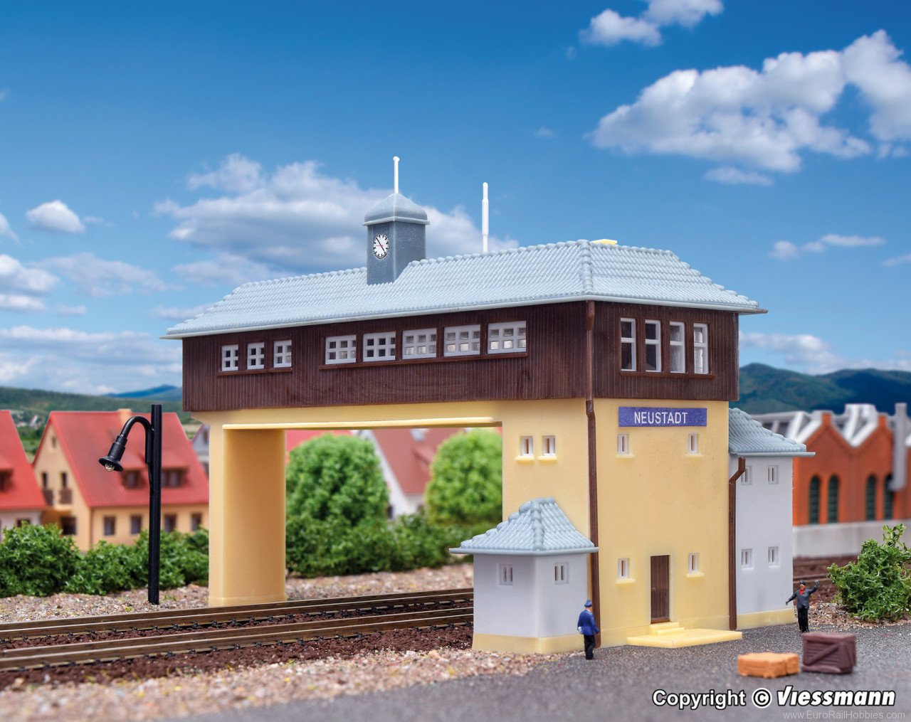 Kibri 36730 Z Gantry signal box Neustadt