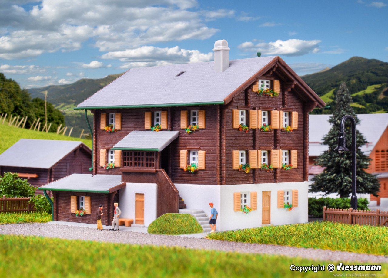 Kibri 36811 Z Farmhouse in Elm