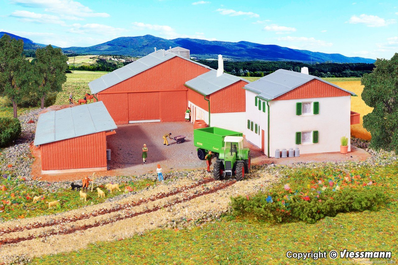 Kibri 37026 Farm Buildings - Kit