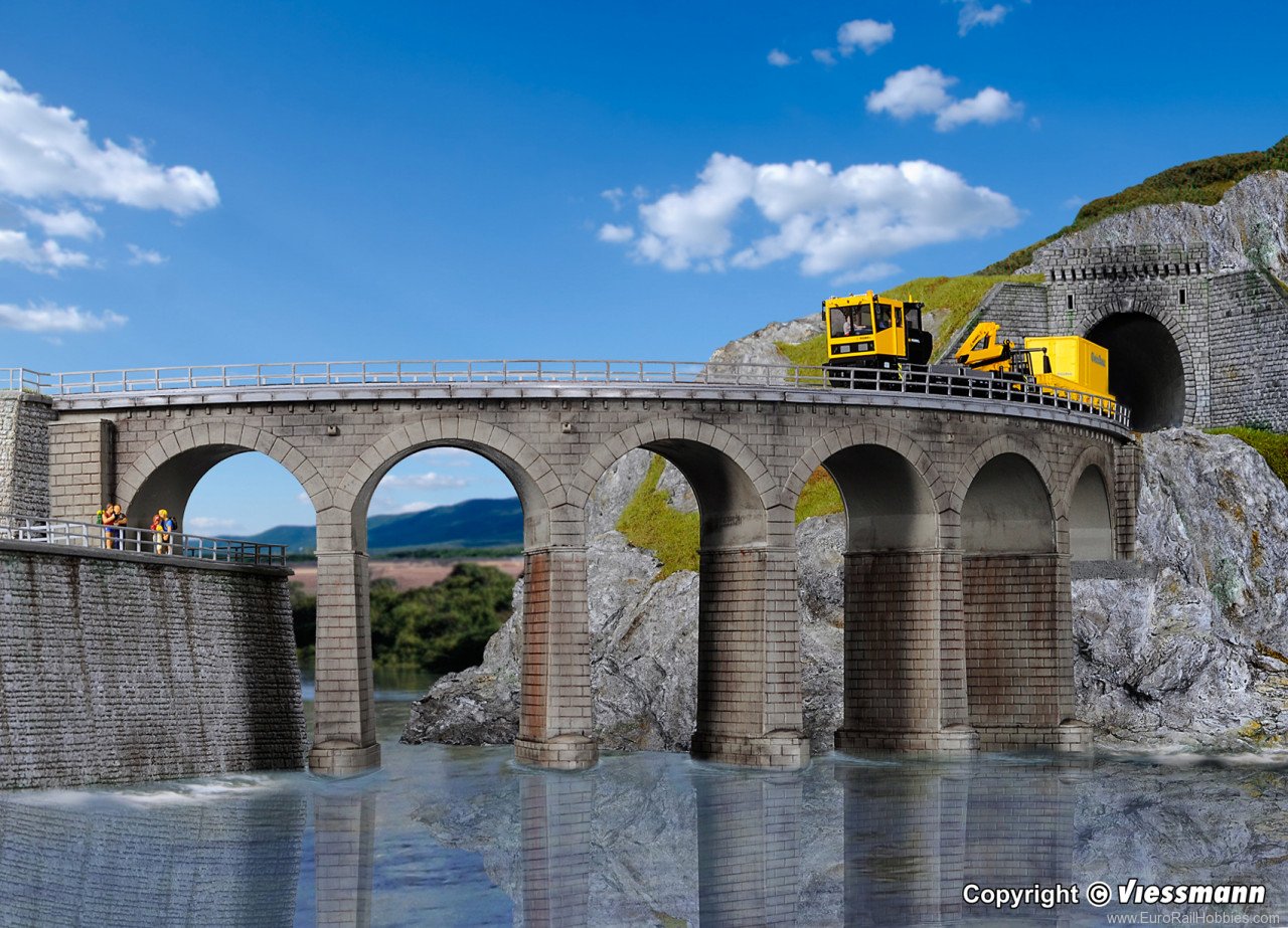 Kibri 39725 H0 Curved stone viaduct with ice breaker pier