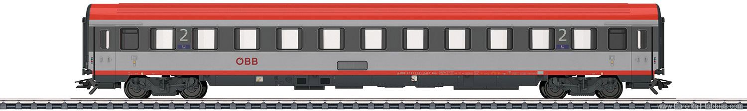 Marklin 42743 OBB Passenger Car, 2nd Class