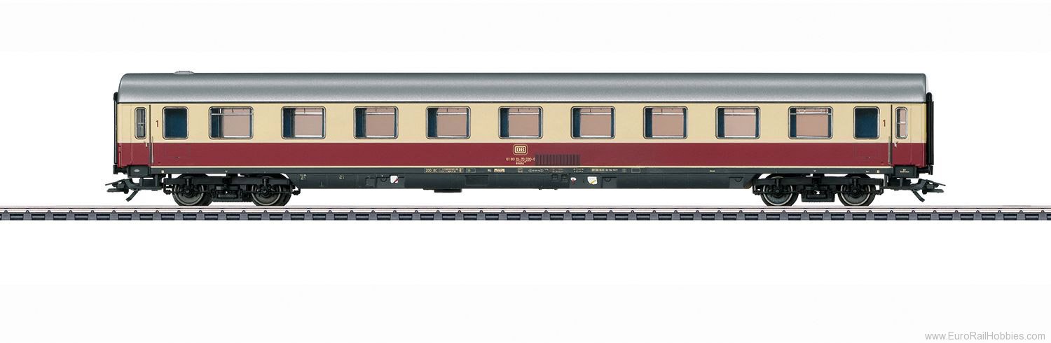 Marklin 43845 DB Passenger Car, 1st Class