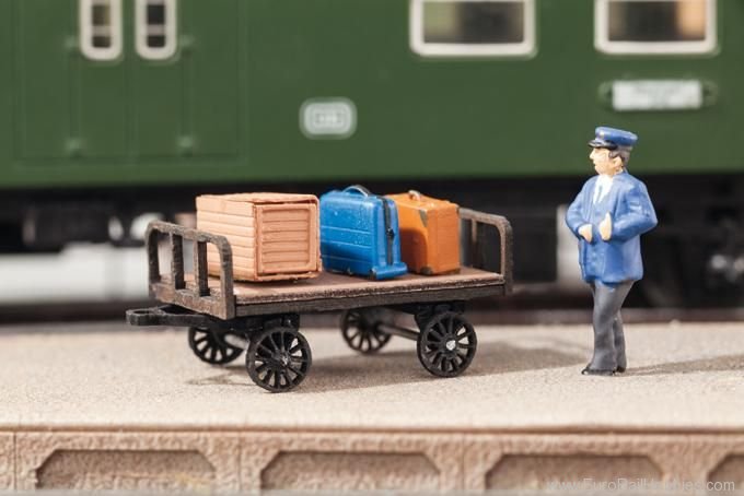 Noch 14311 Luggage Cart, 2 pcs., 3,2 x 1,4 cm, 1,4 cm hi