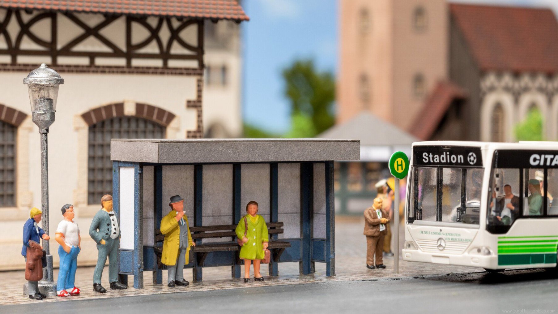 Noch 14390 Bus Stop