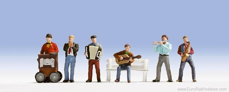 Noch 15563 Street Musicians, 6 figures without bench