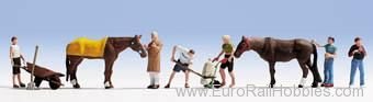 Noch 15634 Stable Work, 6 figures+2 horses+accessories
