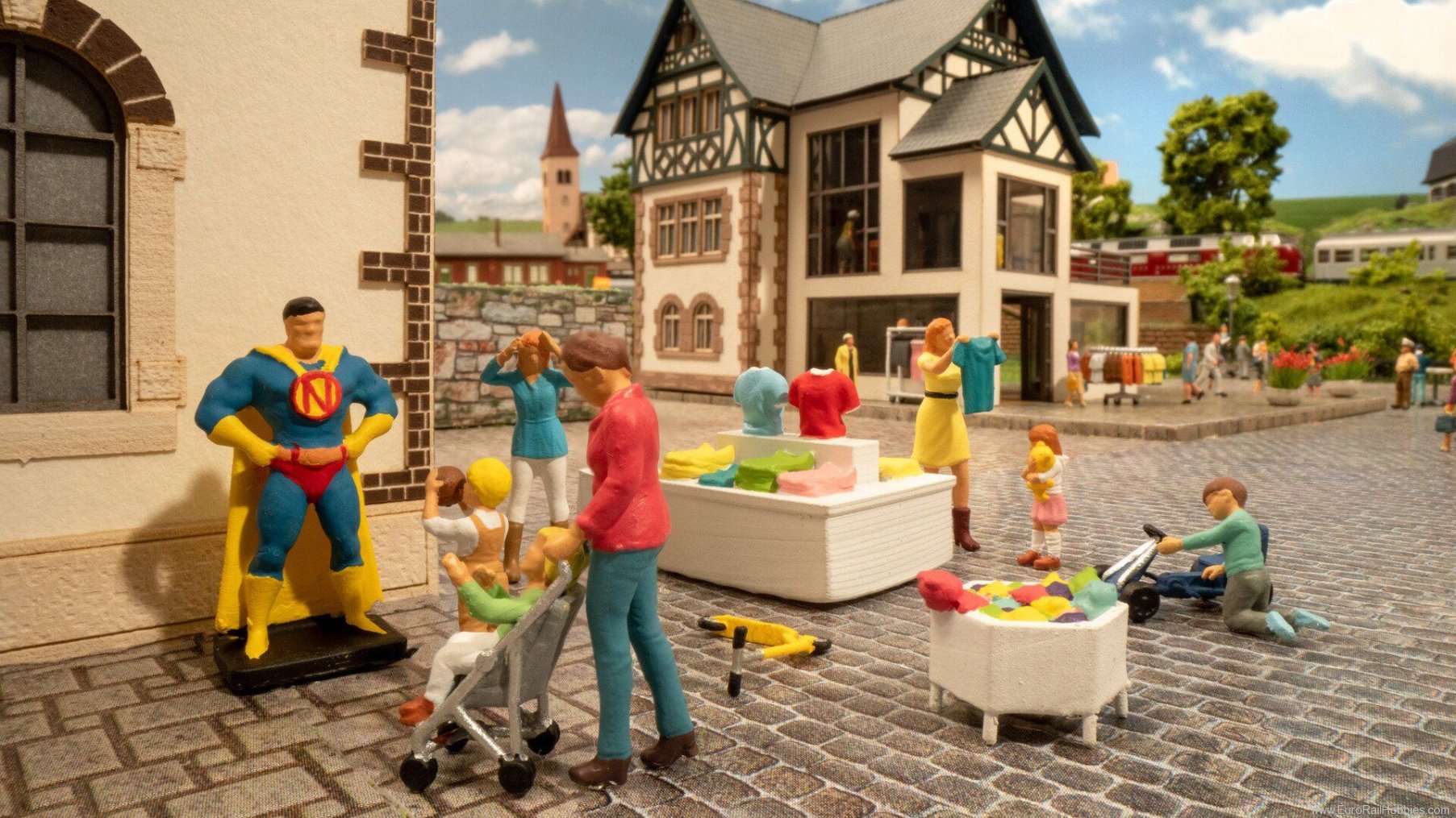 Noch 16240 Themed Figures Set Toy Shop