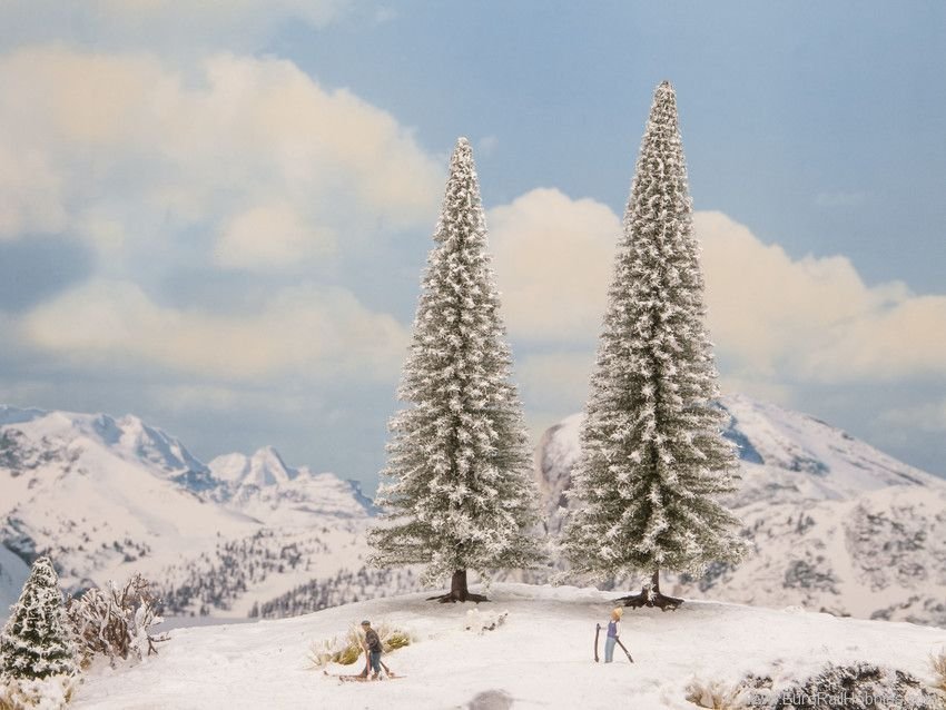 Noch 21966 Snow Fir Trees, 2 pieces, 18 and 20 cm high
