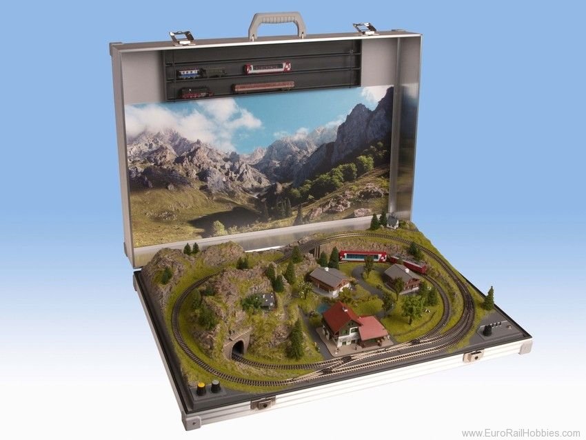 Noch 88400 Briefcase Layout Berchtesgaden with Minitrix 