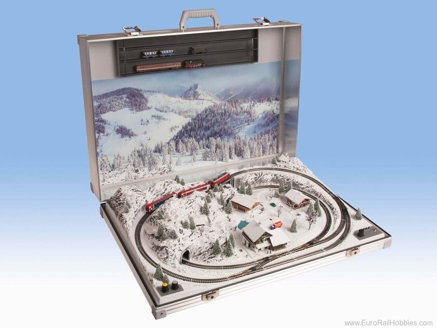 Noch 88405 Briefcase Layout Garmisch with Minitrix Track