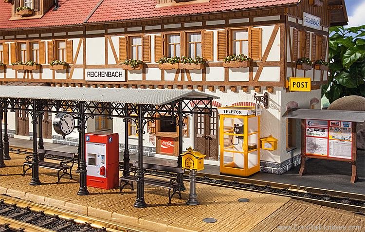 Pola 331745 Train Station Accessory