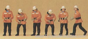 Preiser 10242 Firemen in action 