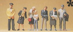 Preiser 10382 Passengers with steward 