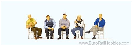 Preiser 10579 Seated men, waiting, chairs included