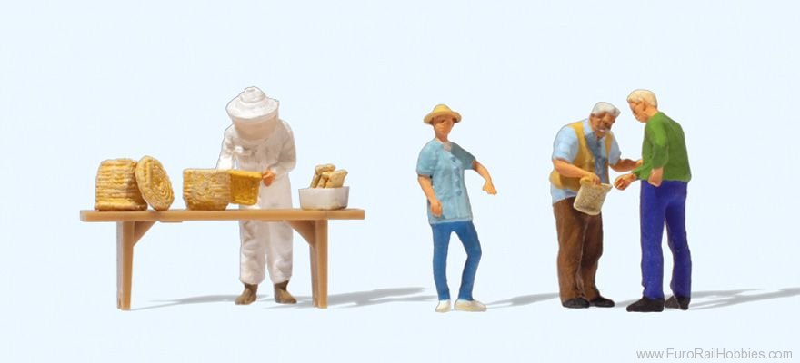 Preiser 10753 At the beekeeper