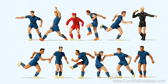 Preiser 10759 Soccer team and referee. blue shirts and shor