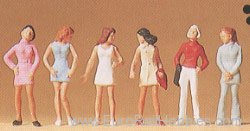 Preiser 14006 Standing Teenage Girls 