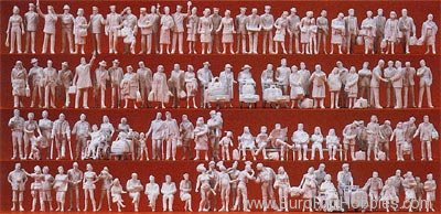 Preiser 16352 At the Train Station, 120 Unpainted Figures