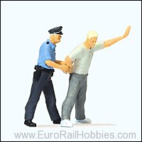 Preiser 28119 Under arrest